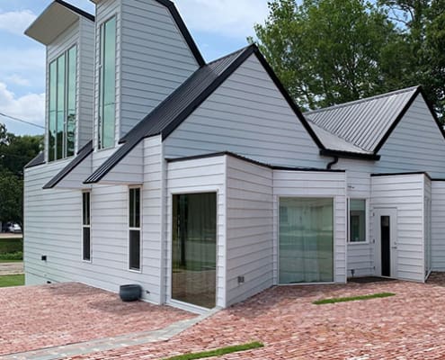 The Opelika Art Haus. Located in beautiful Opelika, Alabama, we partner with local and regional artists to foster creativity, connection, and education. Our mission is to recognize, support, and enrich our community through the power of the arts.